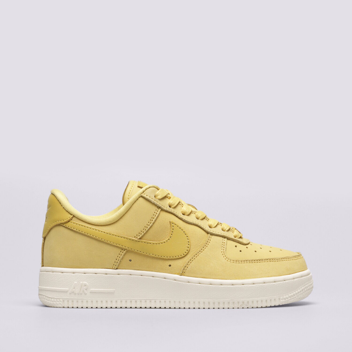 Ženske tenisice NIKE AIR FORCE 1 '07 PRM DR9503-700 žuta