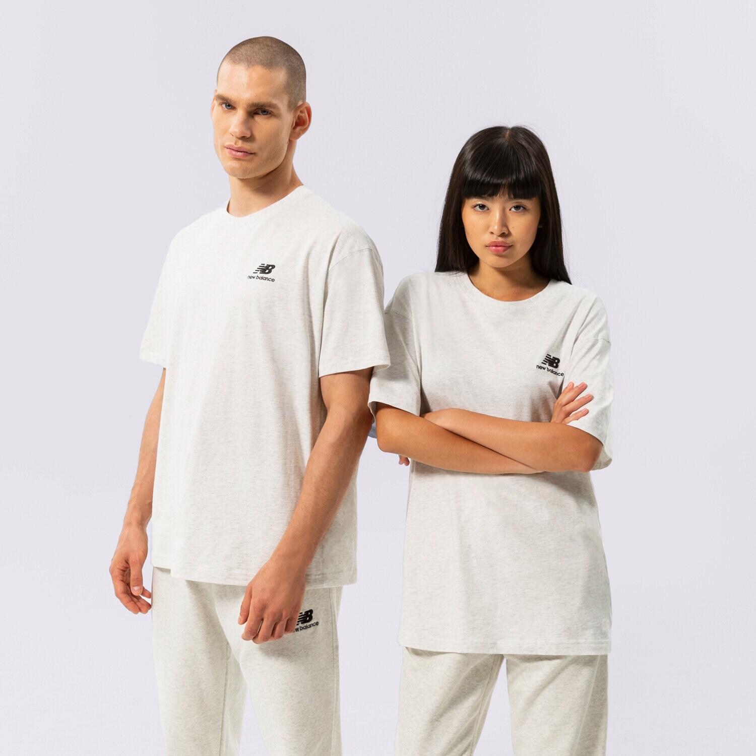 Ženske majice NEW BALANCE T-SHIRT NB ESSENTIALS UNI-SSENTIALS TEE UT21503SAH siva