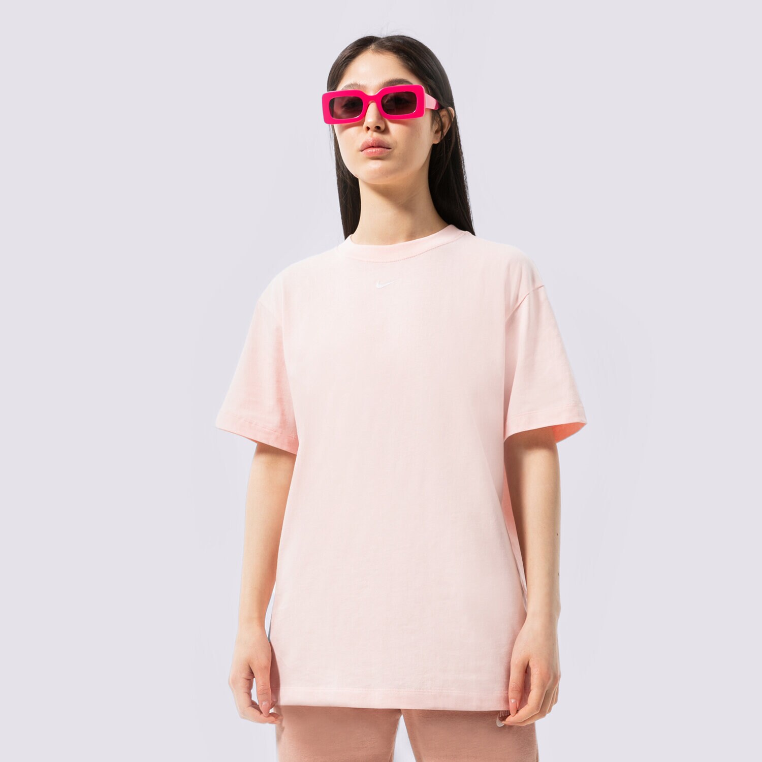 Ženske majice NIKE T-SHIRT SPORTSWEAR ESSENTIAL OVERSIZED DN5697-610 ružičasta