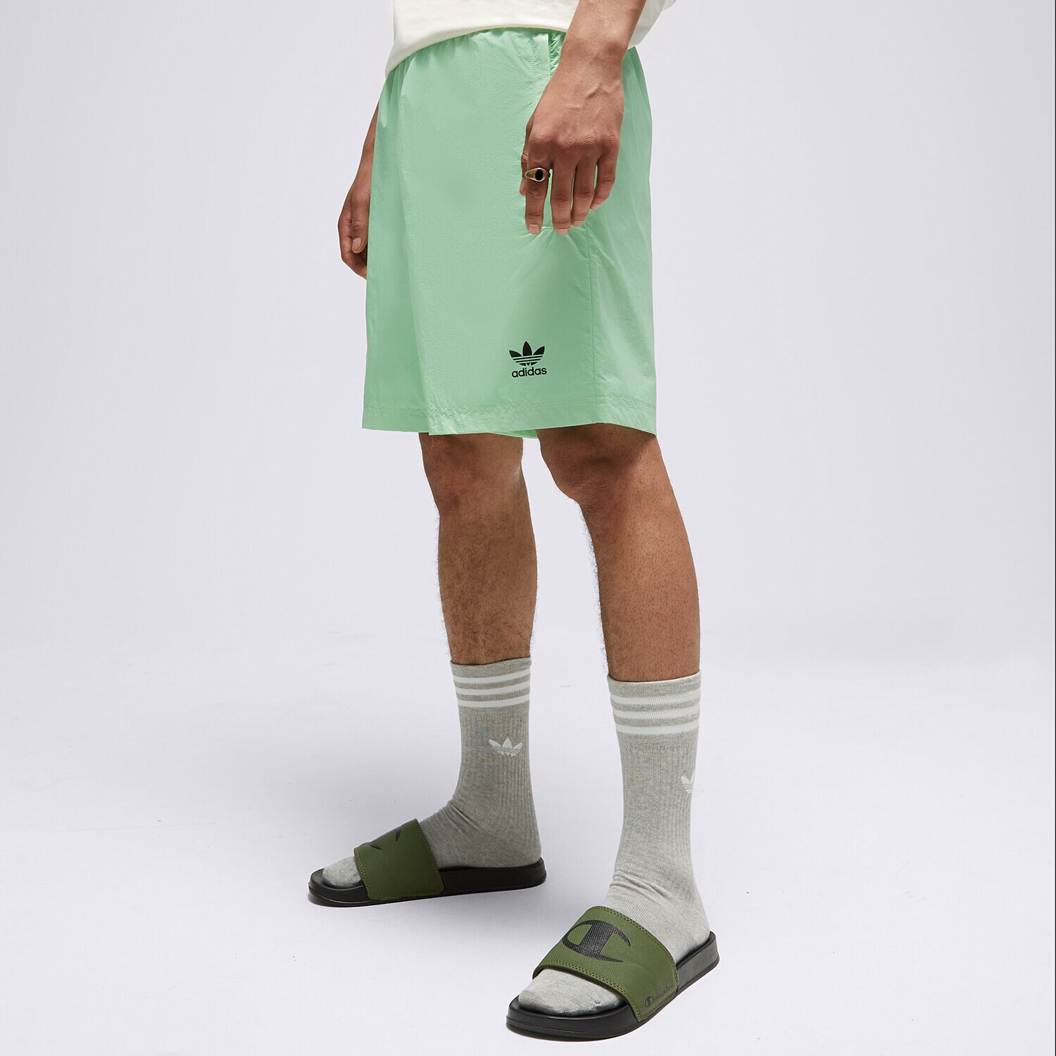 Muške kratke hlače ADIDAS KRATKE HLAČE HAPPY EARTH SHO HI2964 zelena