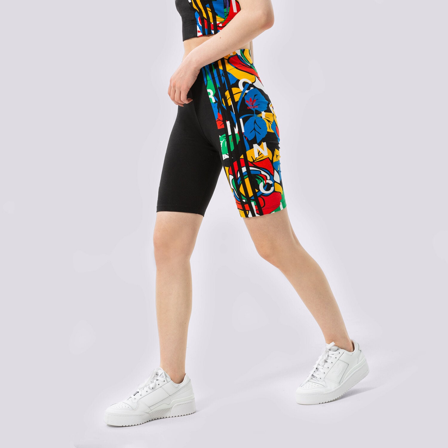 Ženske helanke ADIDAS KRATKE HLAČE TAJICE HC4472 crna