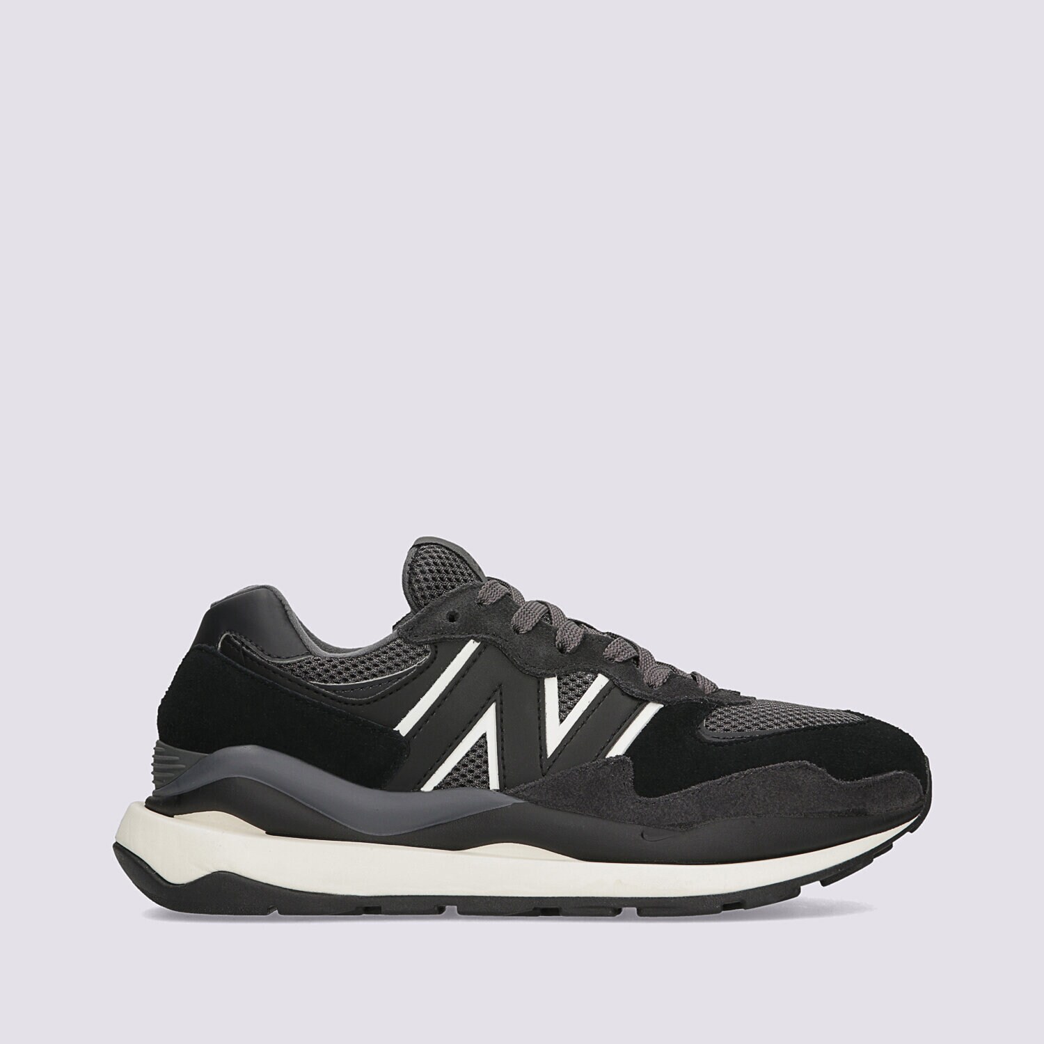 Ženske tenisice NEW BALANCE 5740  W5740CHB crna