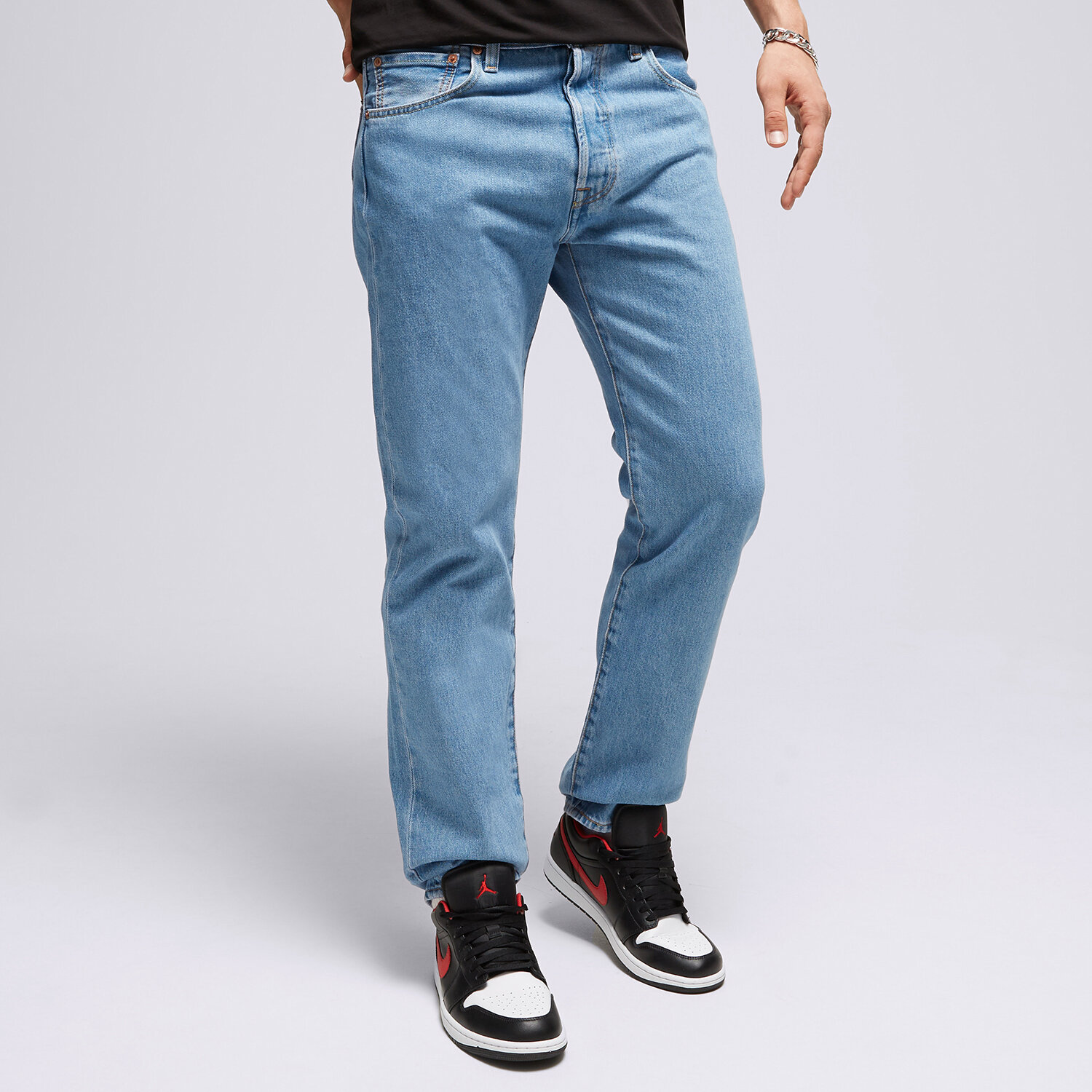 Muške hlače LEVI'S HLAČE 501® 93 STRAIGHT LIGHT INDIGO 79830-0274 plava