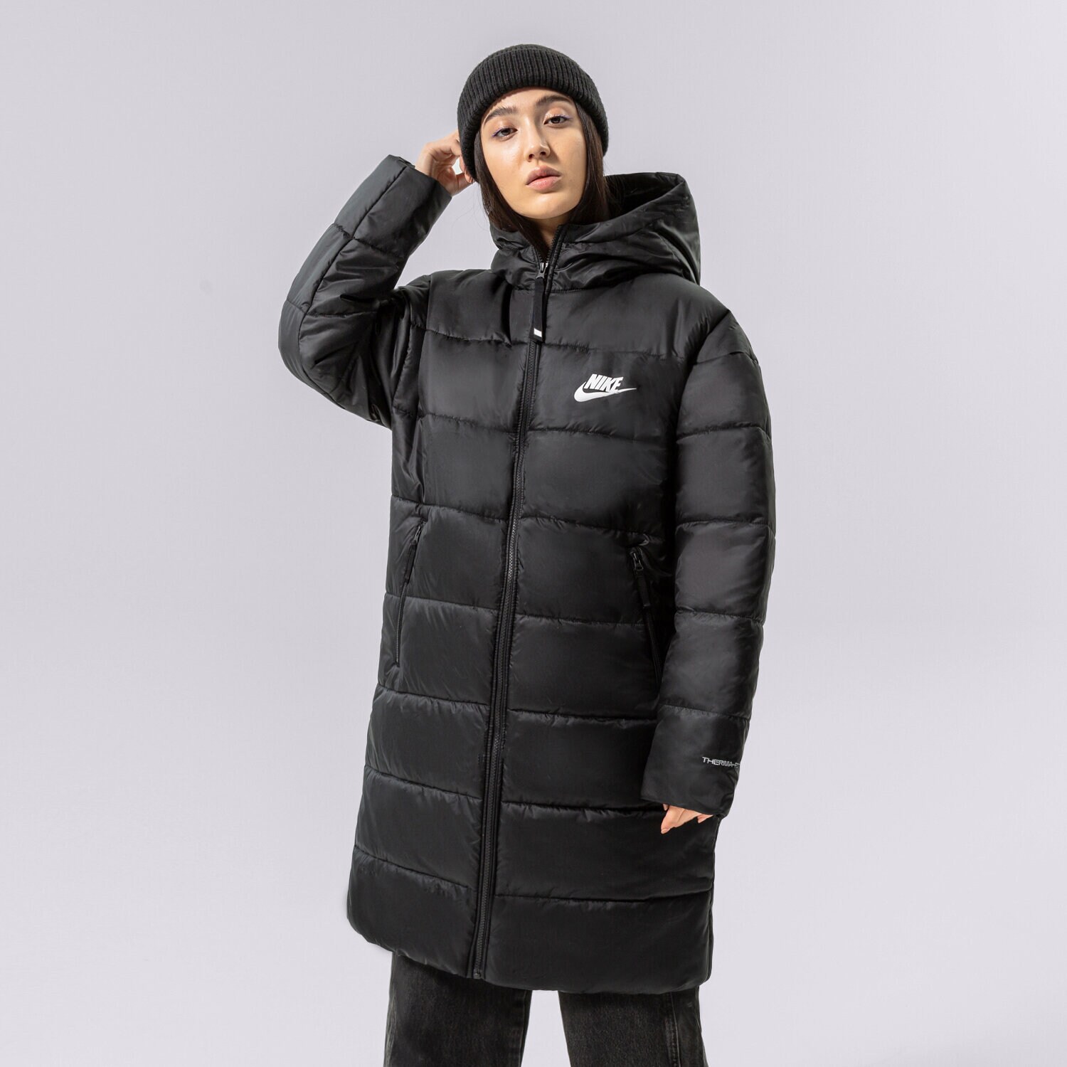 Ženske zimske jakne NIKE SWOOSH PARKA JACKET DX1798-010 crna