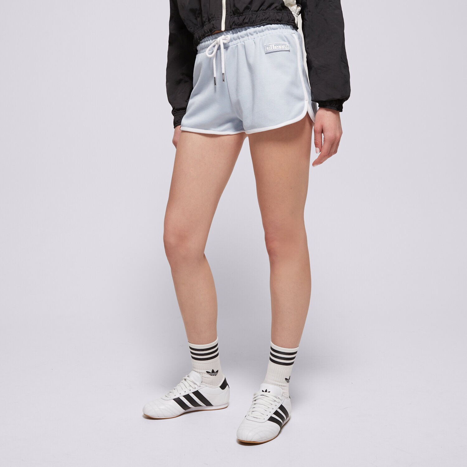 Ženske kratke hlače ELLESSE KRATKE HLAČE VEDIAMO SHORT LBLUE SGJ11886426 plava