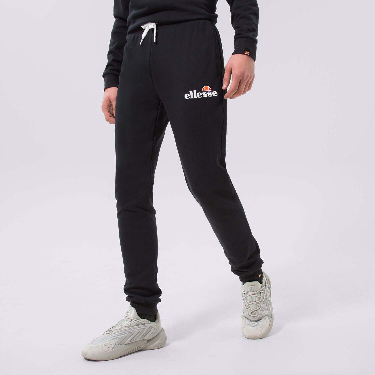 Muške hlače ELLESSE HLAČE NIORO BLK SHS08783011 crna