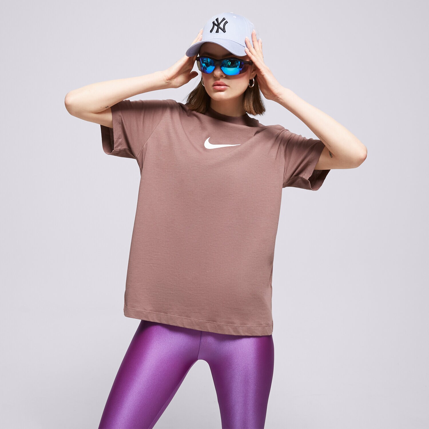 Ženske majice NIKE T-SHIRT W NSW TEE BF MS FD1129-291 smeđa
