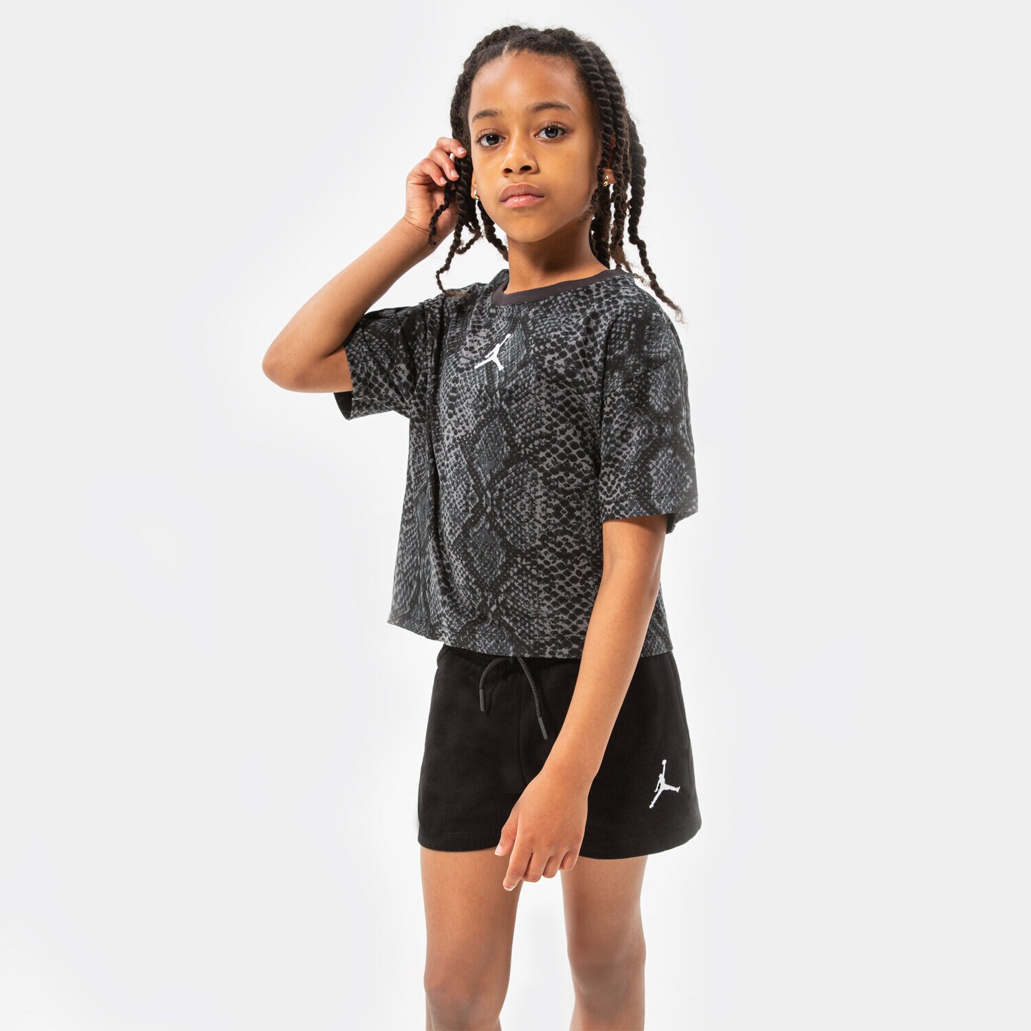 Dječje majice JORDAN T-SHIRT ESSENTIALS SNAKE TEE GIRL 45B313-023 crna