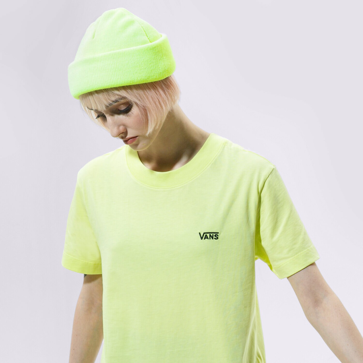 Ženske majice VANS T-SHIRT WM JUNIOR V BOXY SUNNY LIME VN0A4MFLTCY1 žuta