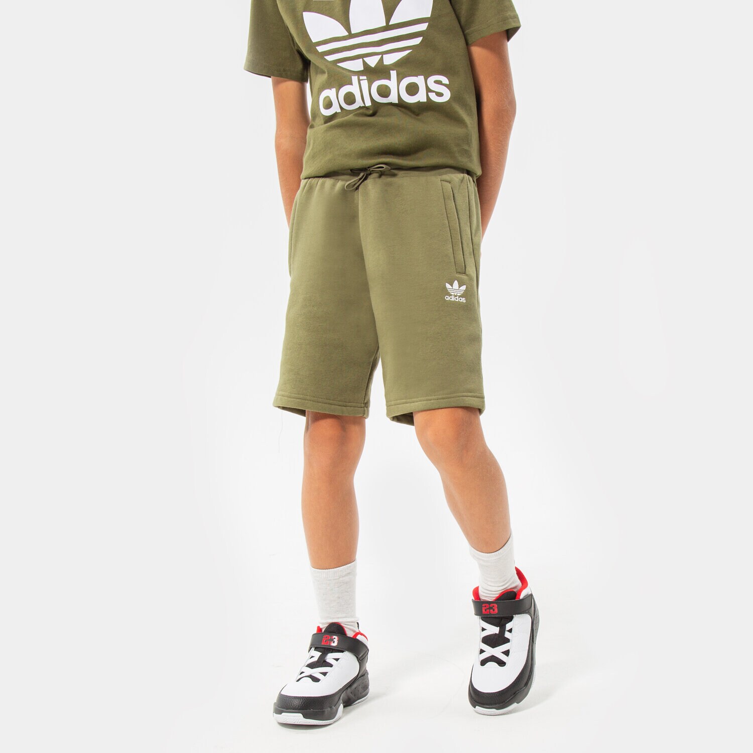 Dječje kratke hlače i haljine ADIDAS KRATKE HLAČE BOY HD2063 kaki