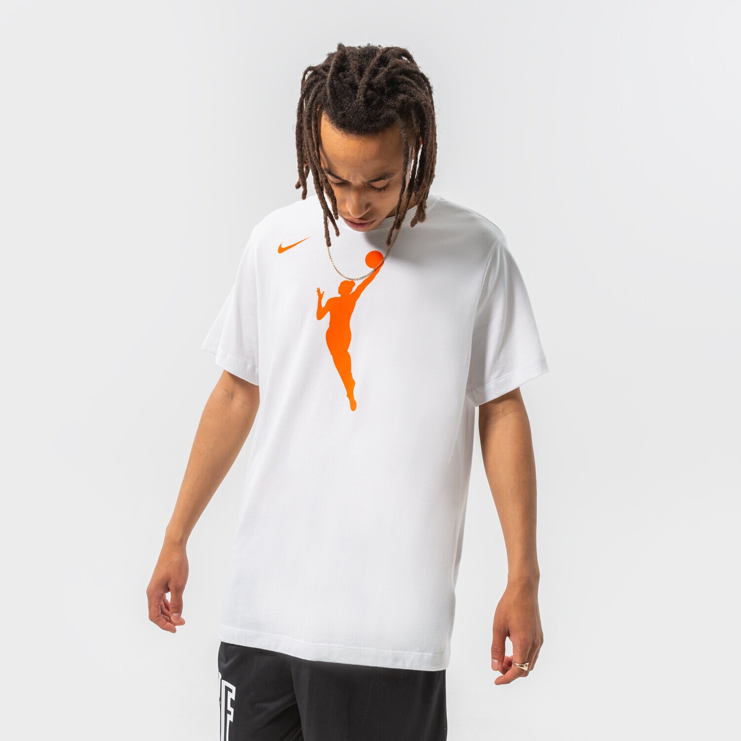 Ženske majice NIKE T-SHIRT WNBA U NK DF TEAM 13 SS TEE NBA DR9316-100 bijela