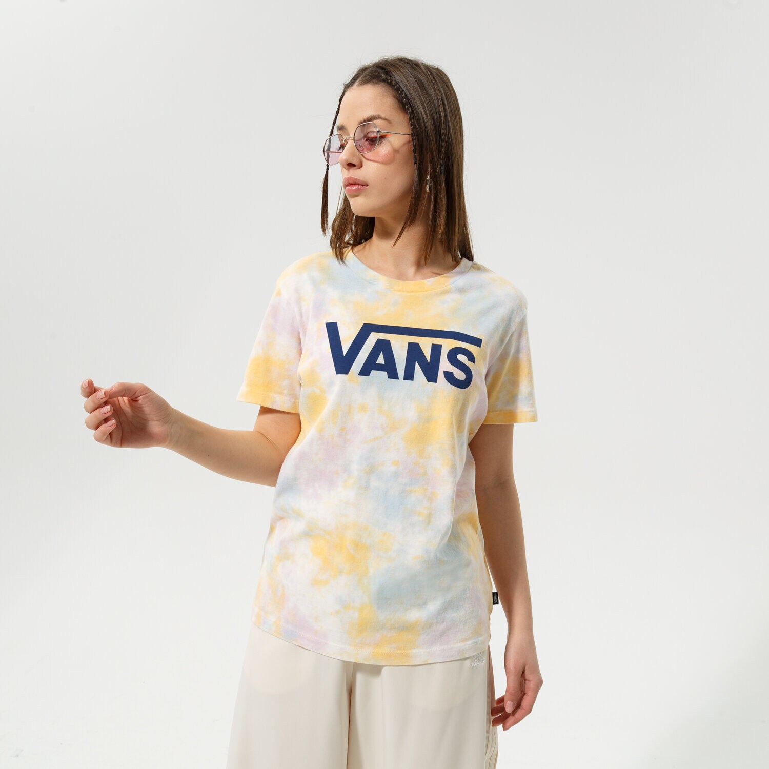 Ženske majice VANS T-SHIRT LOGO WASH CREW VN0A7RSBYRE1 šarena