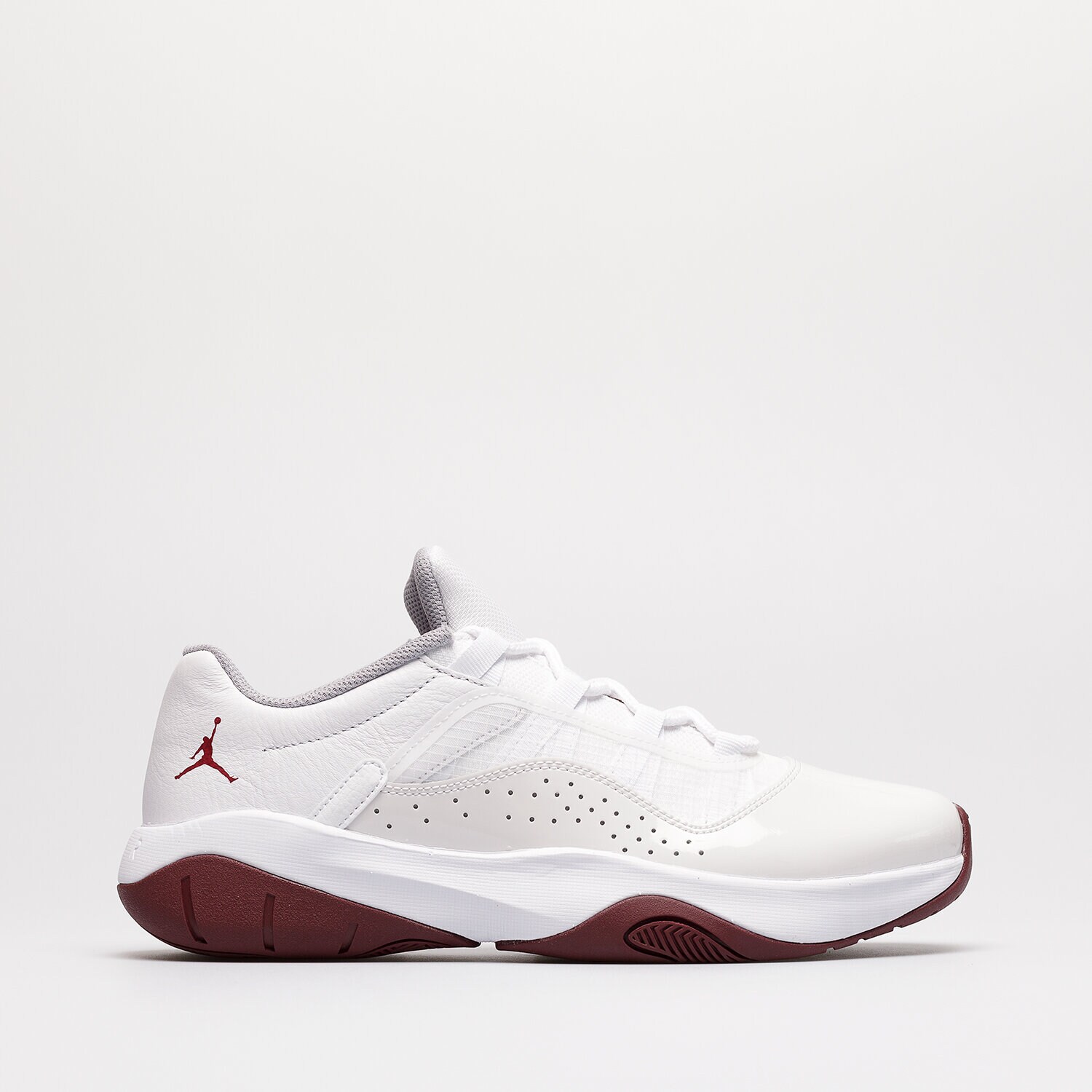 Muške tenisice AIR JORDAN 11 CMFT LOW  DN4180-103 bijela
