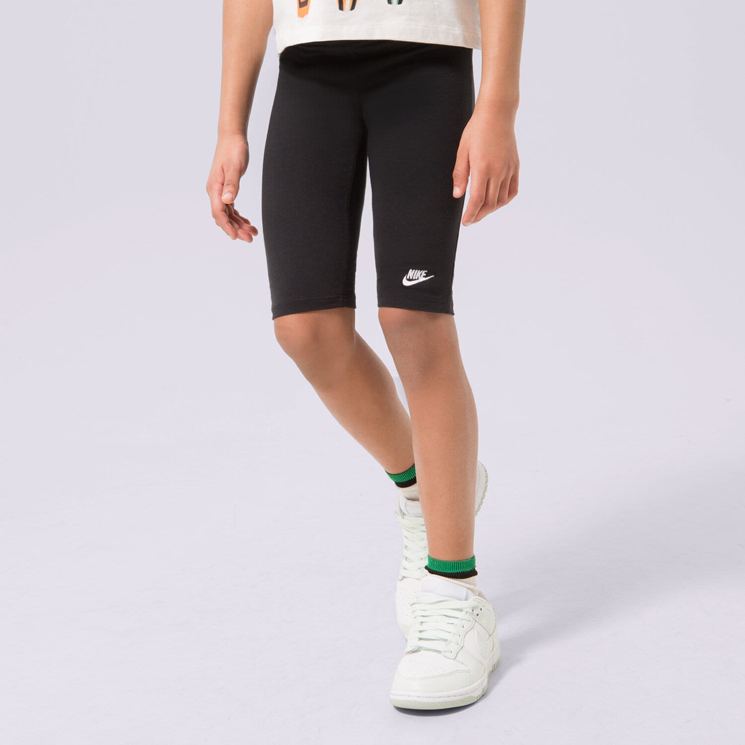 Dječje kratke hlače i haljine NIKE KRATKE HLAČE SPORTSWEAR GIRL DA1243-010 crna