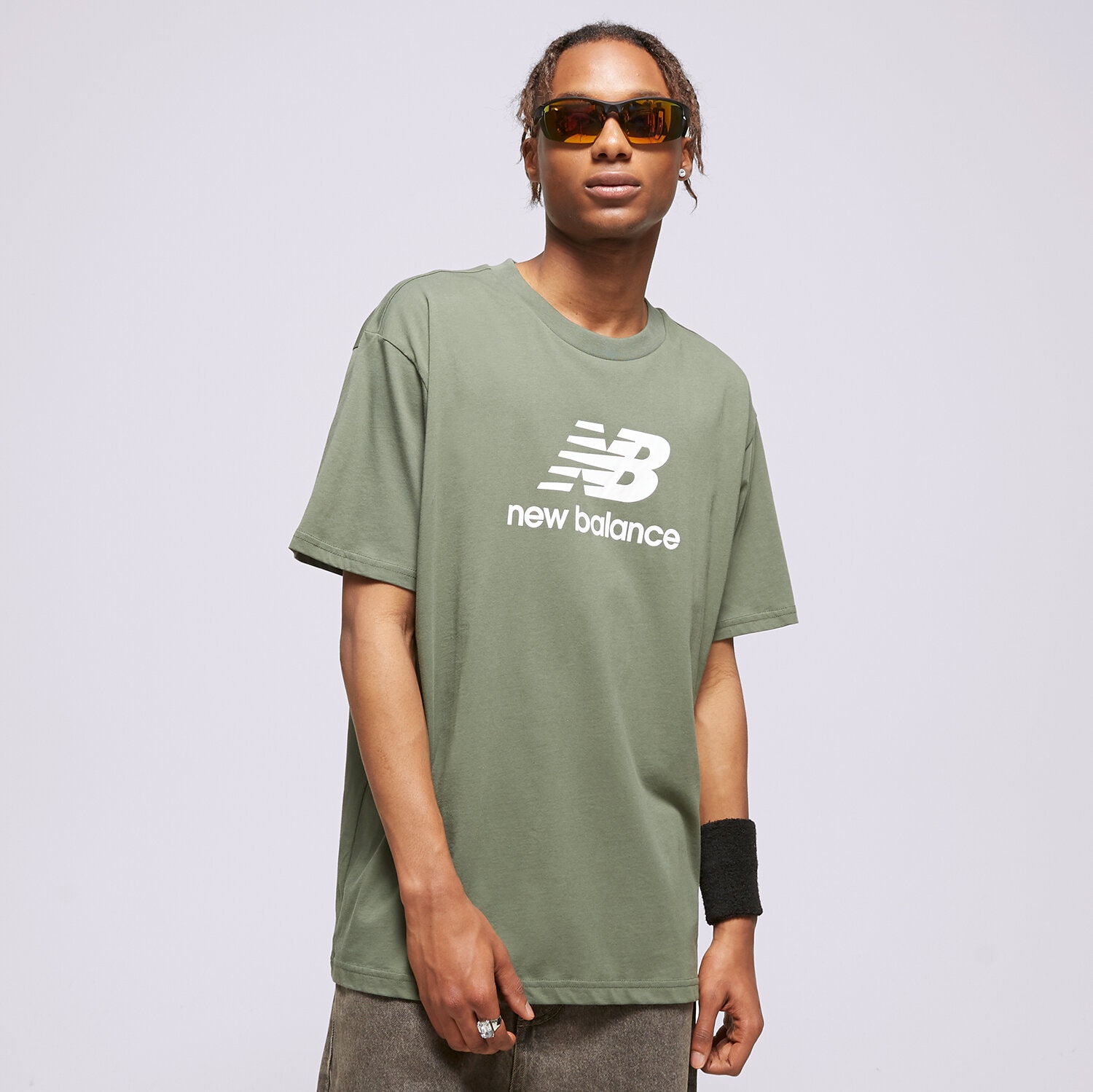 Muške majice NEW BALANCE T-SHIRT NB ESSENTIALS LOGO TEE MT31541DON kaki