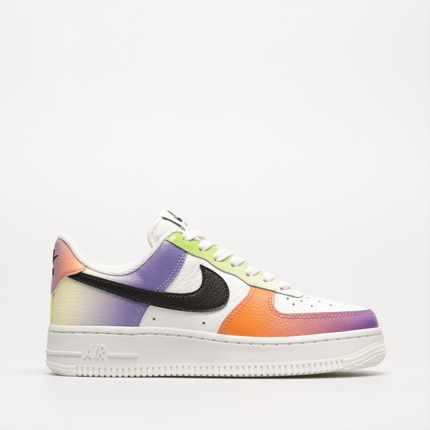Ženske tenisice NIKE WMNS AIR FORCE 1 LO '07 FD0801-100 šarena