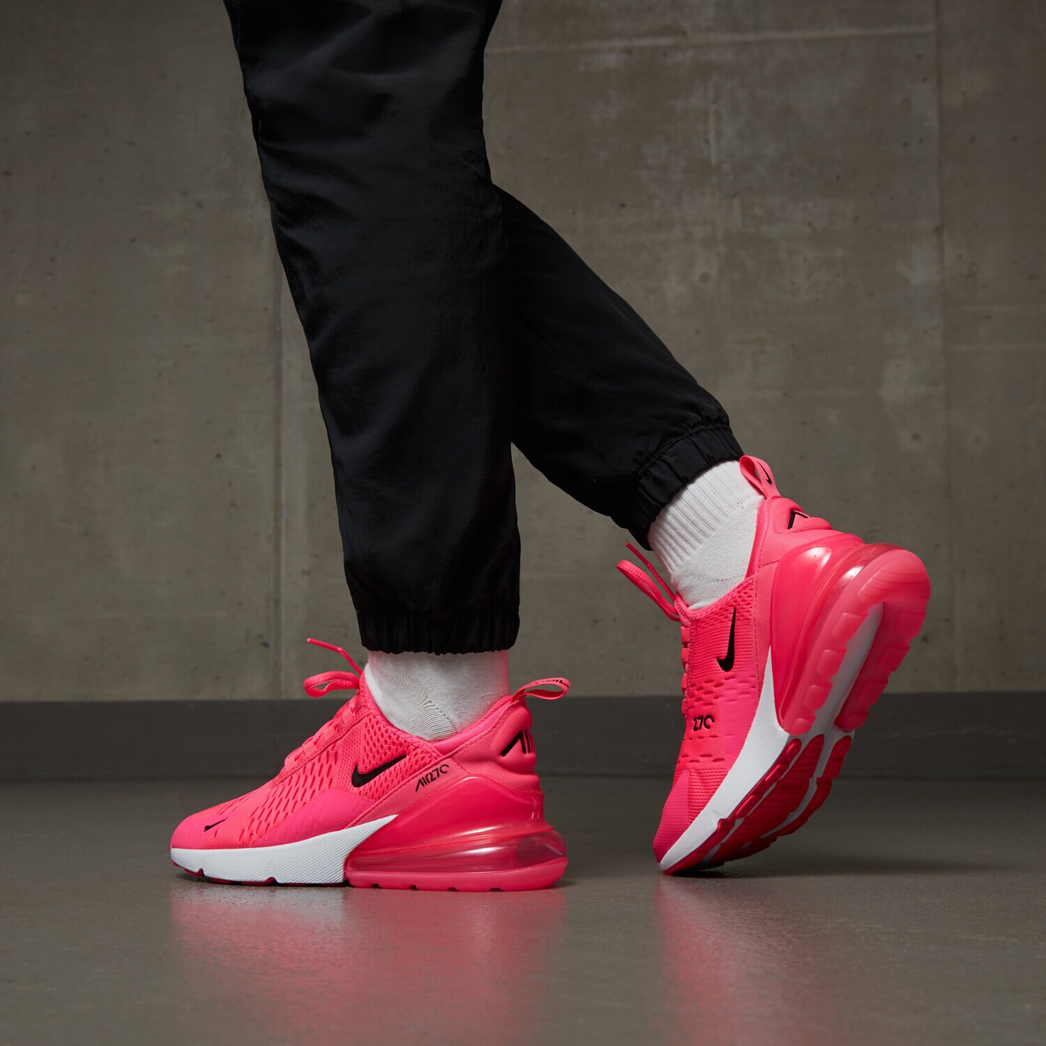 Ženske tenisice NIKE WMNS AIR MAX 270  FB8472-600 bijela