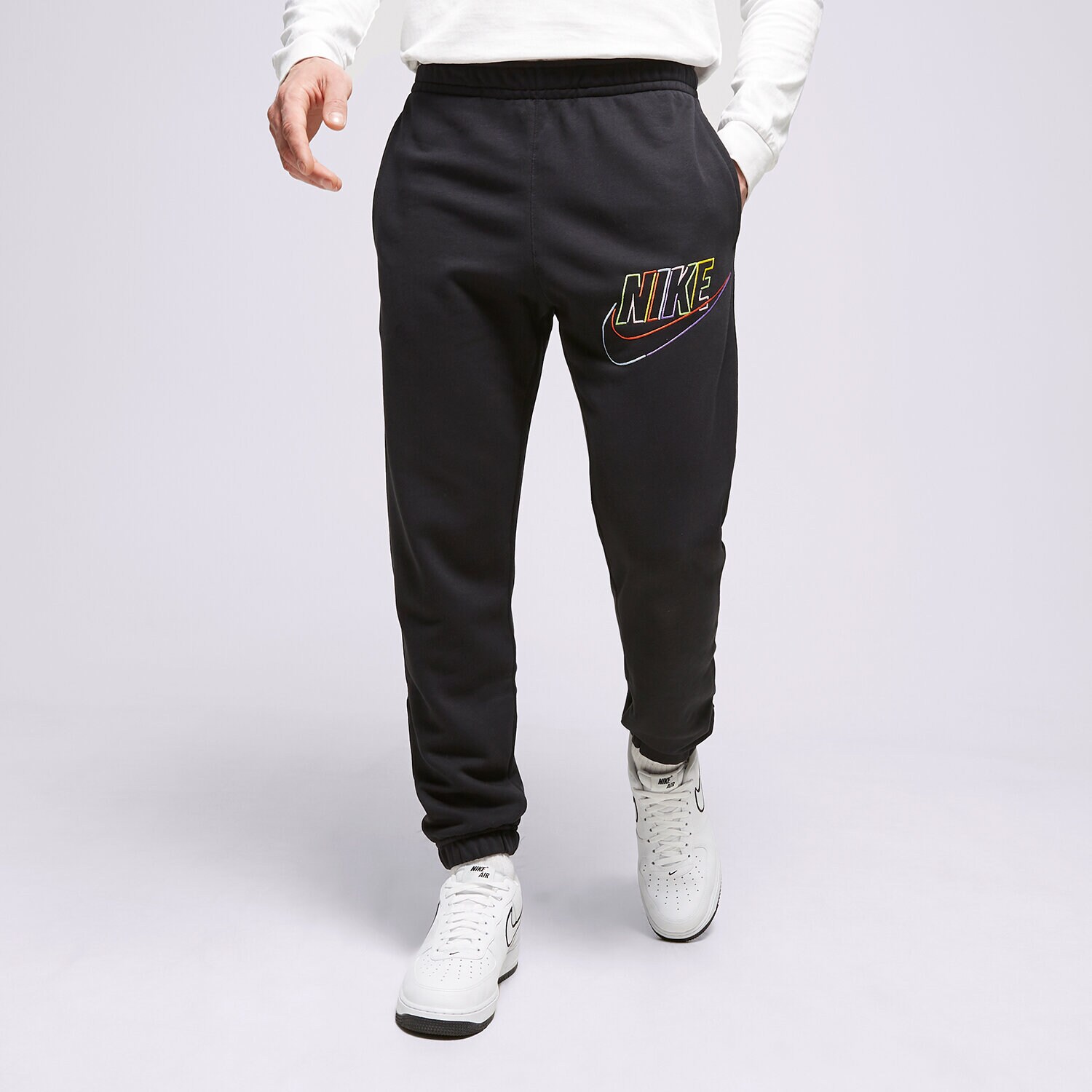 Muške hlače NIKE HLAČE M NK CLUB+ FT CF PANT MCF DX0799-010 crna