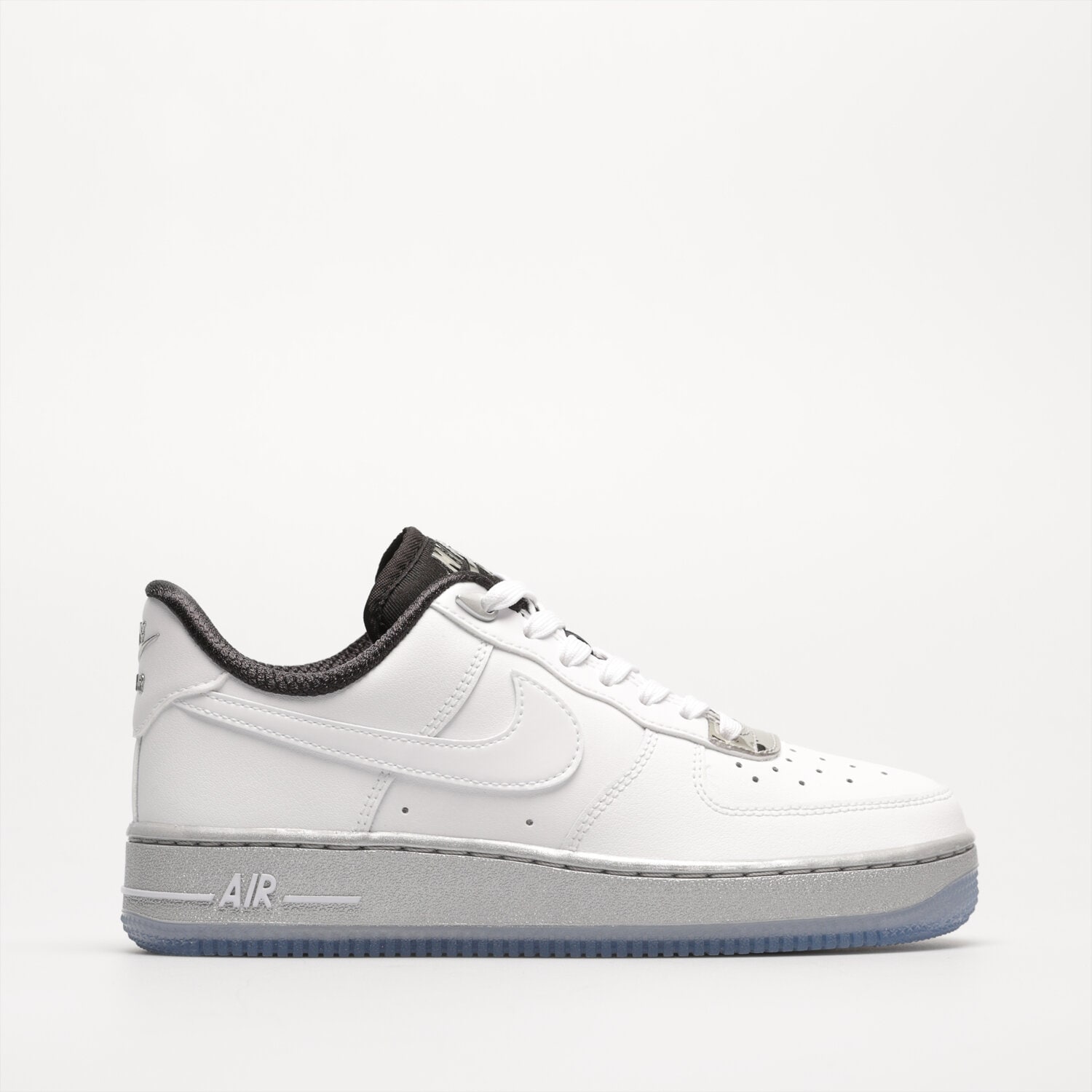 Ženske tenisice NIKE WMNS AIR FORCE 1 '07 SE DX6764-100 bijela