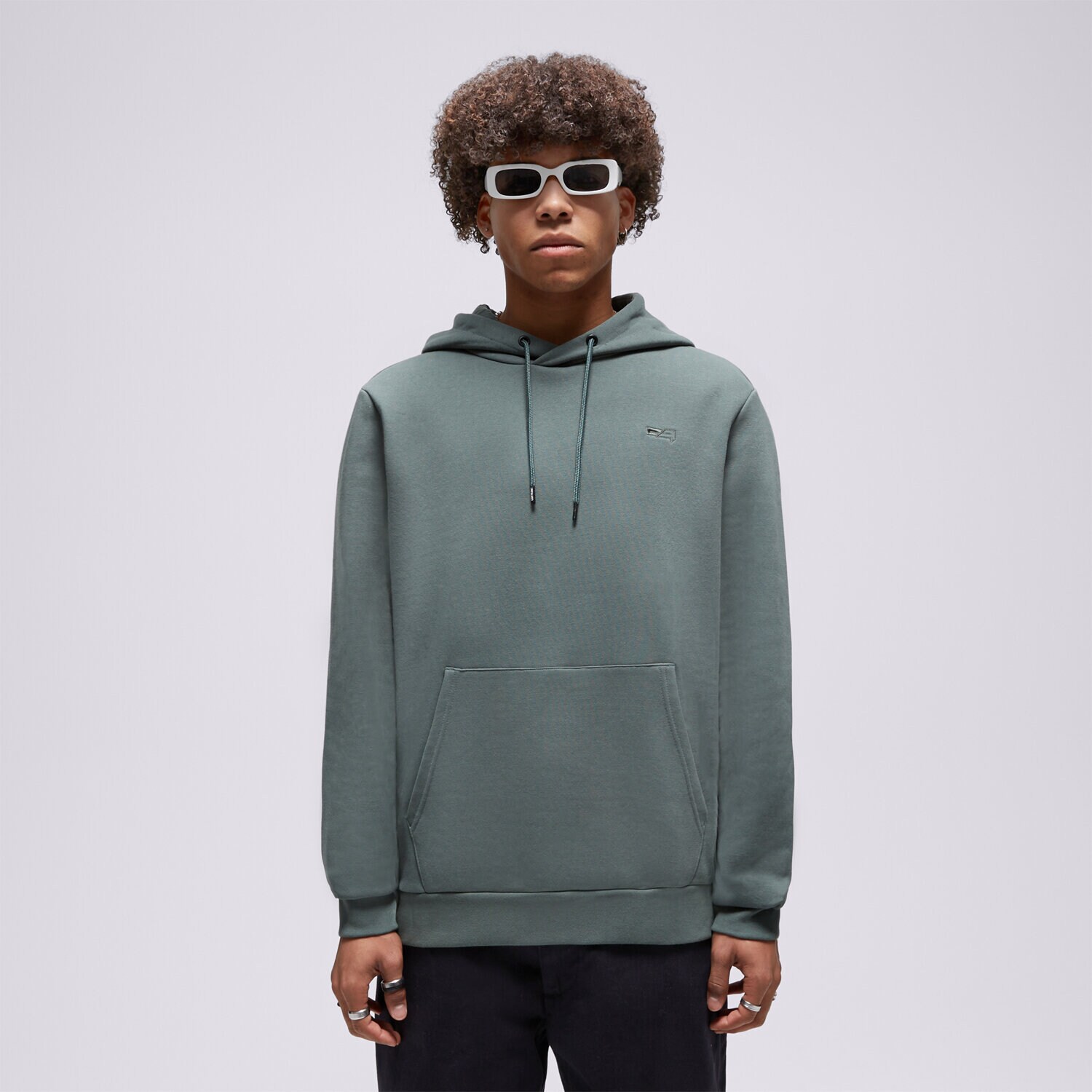 Muške dukserice CONFRONT VESTA S KAPULJAČOM ESSENTIAL HOODIE GREEN CF323BLM91002 zelena